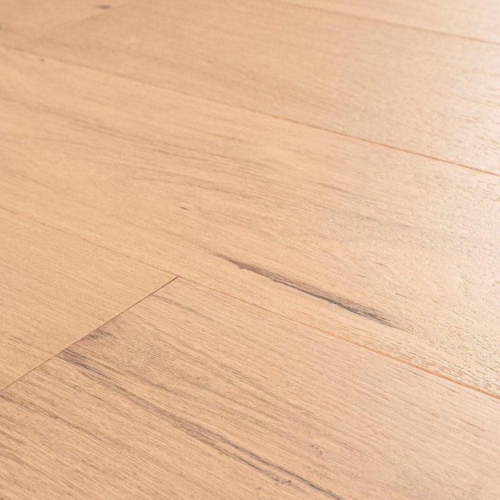 MSI Lyon Valley White Oak XL 1/2 in. T x 7.48 in. W Tongue and Groove Engineered Hardwood Flooring (35.34 sq. ft./case)