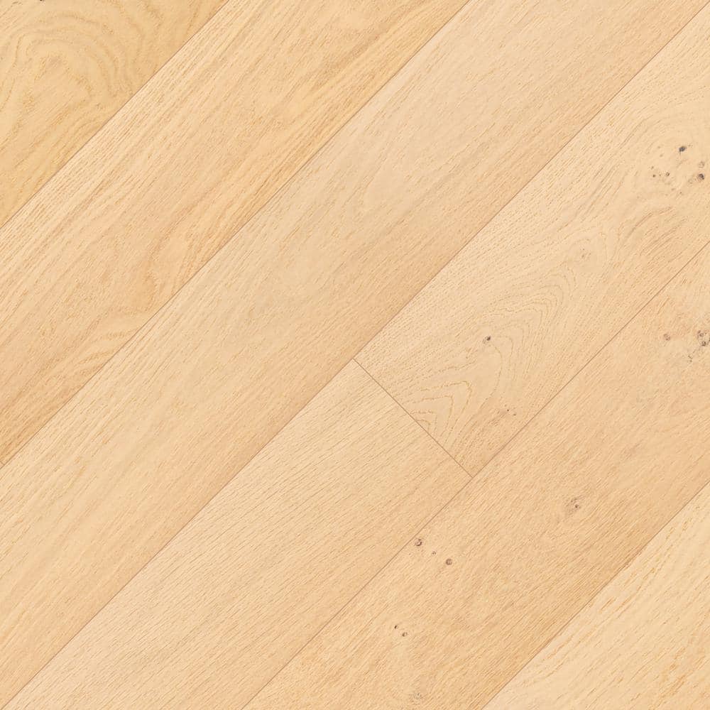 MSI Lyon Valley White Oak XXL 5/8 in. T x 9.45 in. W Tongue and Groove Engineered Hardwood Flooring (34.10 sq. ft./case)