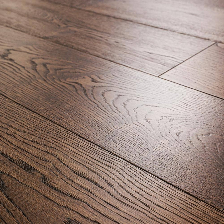 MSI Madison Pointe White Oak XXL 5/8 in. T x 9.45 in. W Tongue and Groove Engineered Hardwood Flooring (34.10 sq. ft./case)
