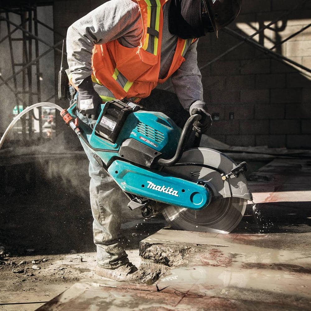 Makita 80V max (40V max X2) XGT Brushless Cordless 14 in. Power Cutter Kit with 4 Batteries (8.0Ah)