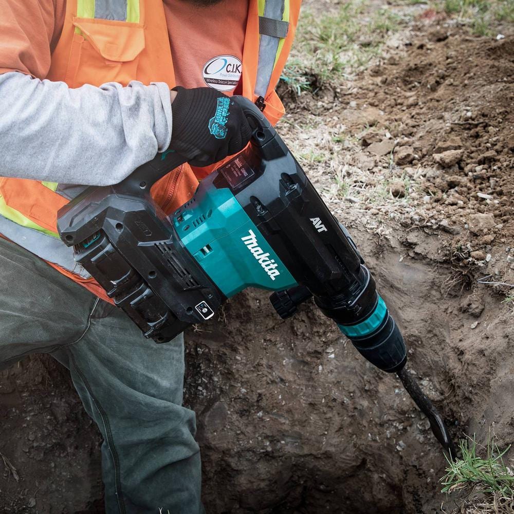 Makita 40V max X2 XGT 80V max Brushless Cordless 28 lb. AVT Demolition Hammer Kit, AWS 4.0Ah