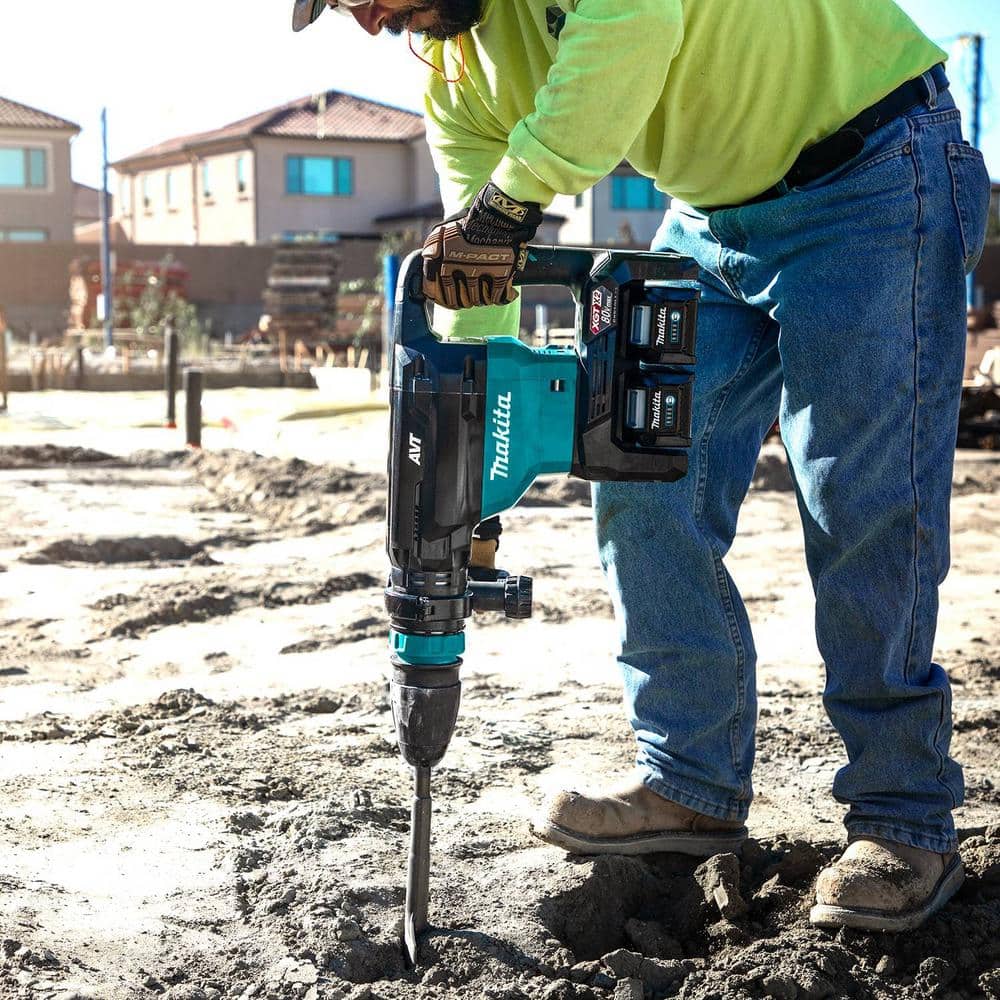 Makita 40V max X2 XGT 80V max Brushless Cordless 28 lb. AVT Demolition Hammer Kit, AWS 4.0Ah