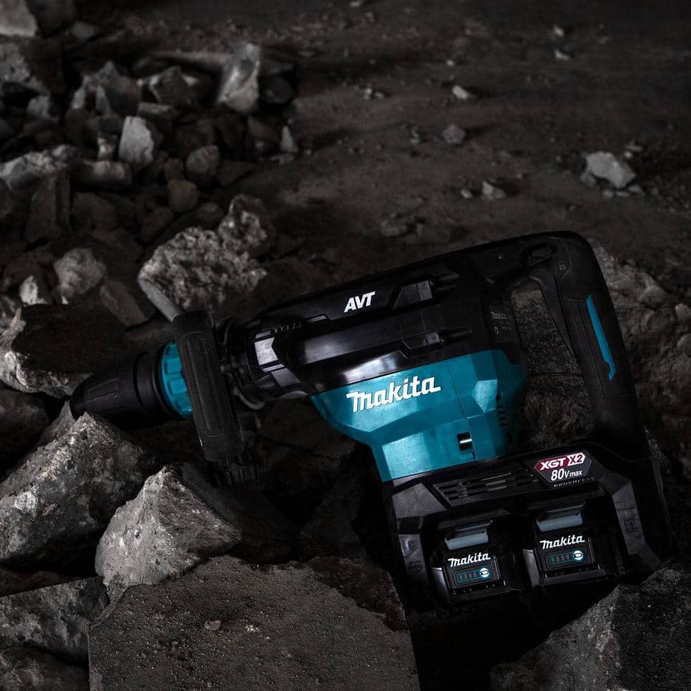 Makita 40V max X2 XGT 80V max Brushless Cordless 28 lb. AVT Demolition Hammer Kit, AWS 4.0Ah
