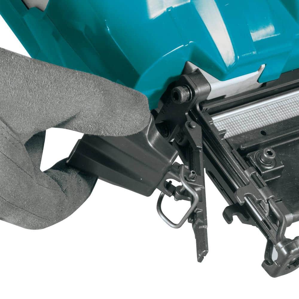 Makita 18V LXT Lithium-Ion 16-Gauge Cordless 2-1/2 in. Straight Finish Nailer (Tool Only)