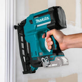 Makita 18V LXT Lithium-Ion 16-Gauge Cordless 2-1/2 in. Straight Finish Nailer (Tool Only)