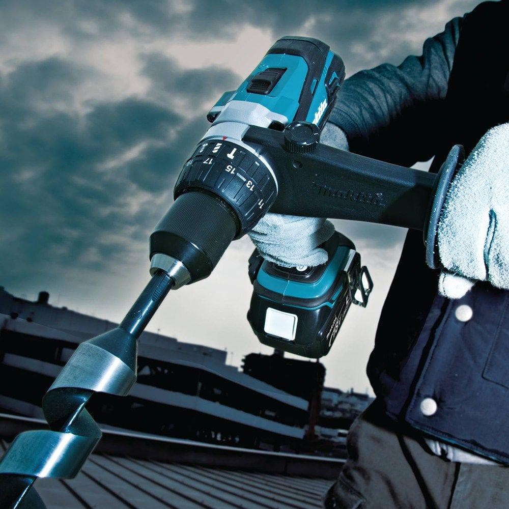 Makita 18V LXT Lithium‑Ion 1/2 in. Cordless Hammer Driver‑Drill Kit with (2) 4.0Ah Batteries, Charger and Case