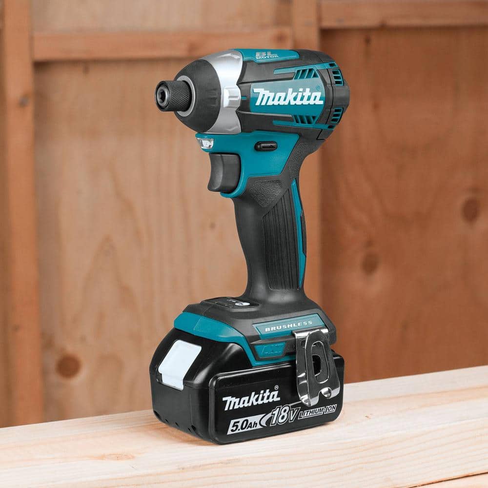 Makita 18V LXT Lithium‑Ion Brushless Cordless Quick‑Shift Mode 3‑Speed Impact Driver Kit with (2) 5.0Ah Batteries and Hard Case