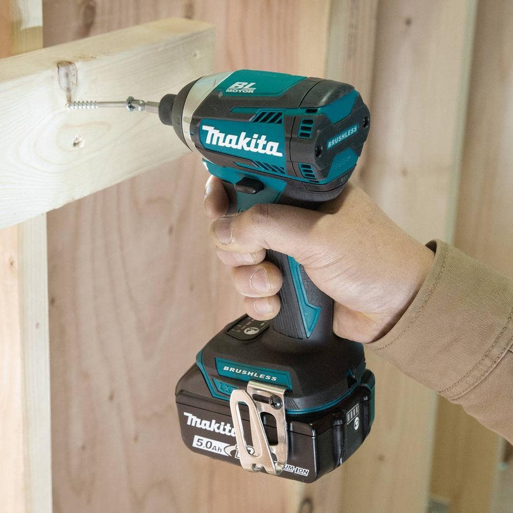 Makita 18V LXT Lithium‑Ion Brushless Cordless Quick‑Shift Mode 3‑Speed Impact Driver Kit with (2) 5.0Ah Batteries and Hard Case