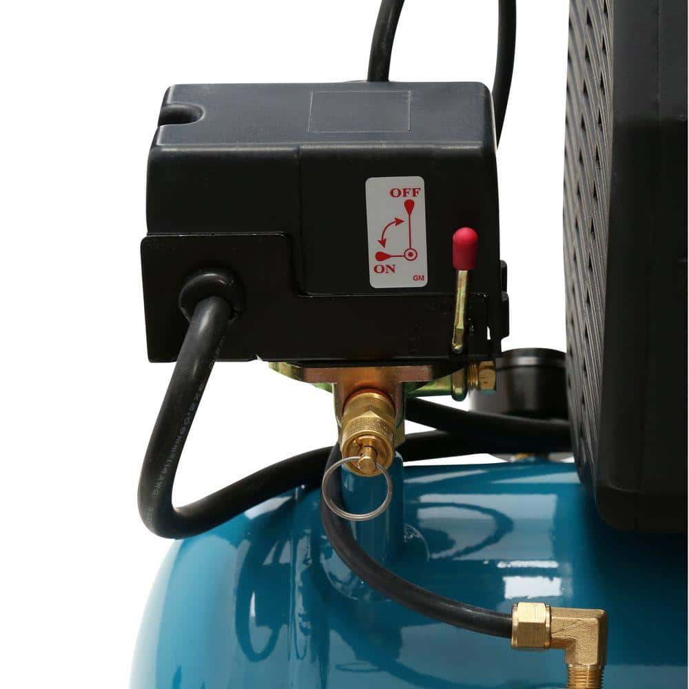 Makita 2.6 Gal. 2 HP Portable Electrical Hot Dog Air Compressor (MAC700)