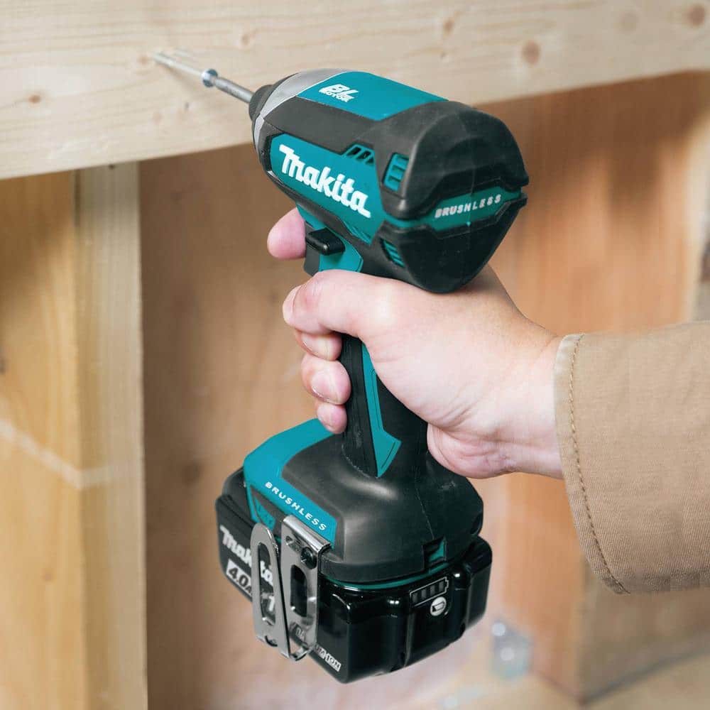 Makita 18V LXT Lithium-Ion Brushless Cordless Hammer Drill and Impact Driver Combo Kit (2-Tool) w/ (2) 4Ah Batteries, Bag