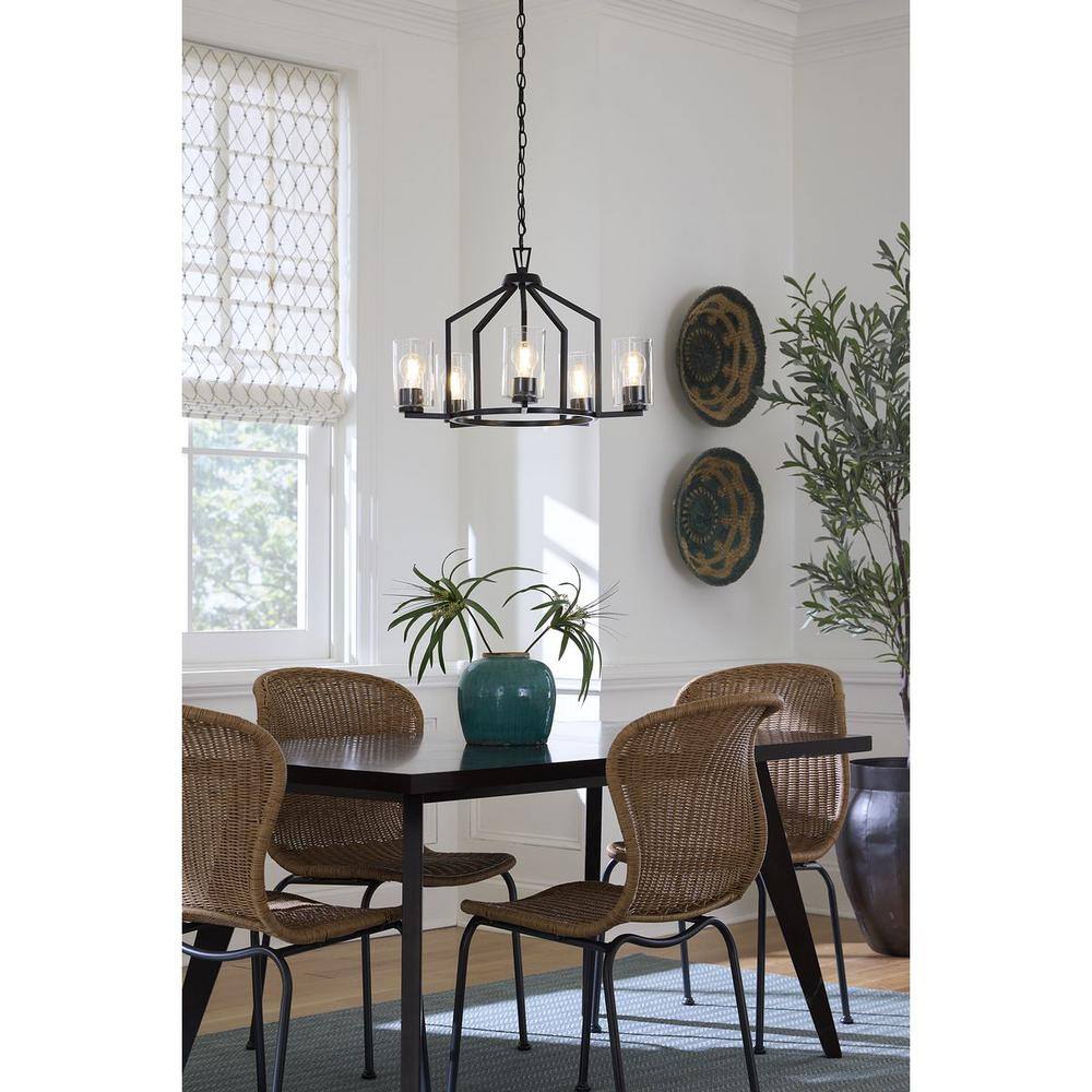 Progress Lighting Goodwin 24 in. 5-Light Matte Black Modern Farmhouse Chandelier with Clear Glass Shade