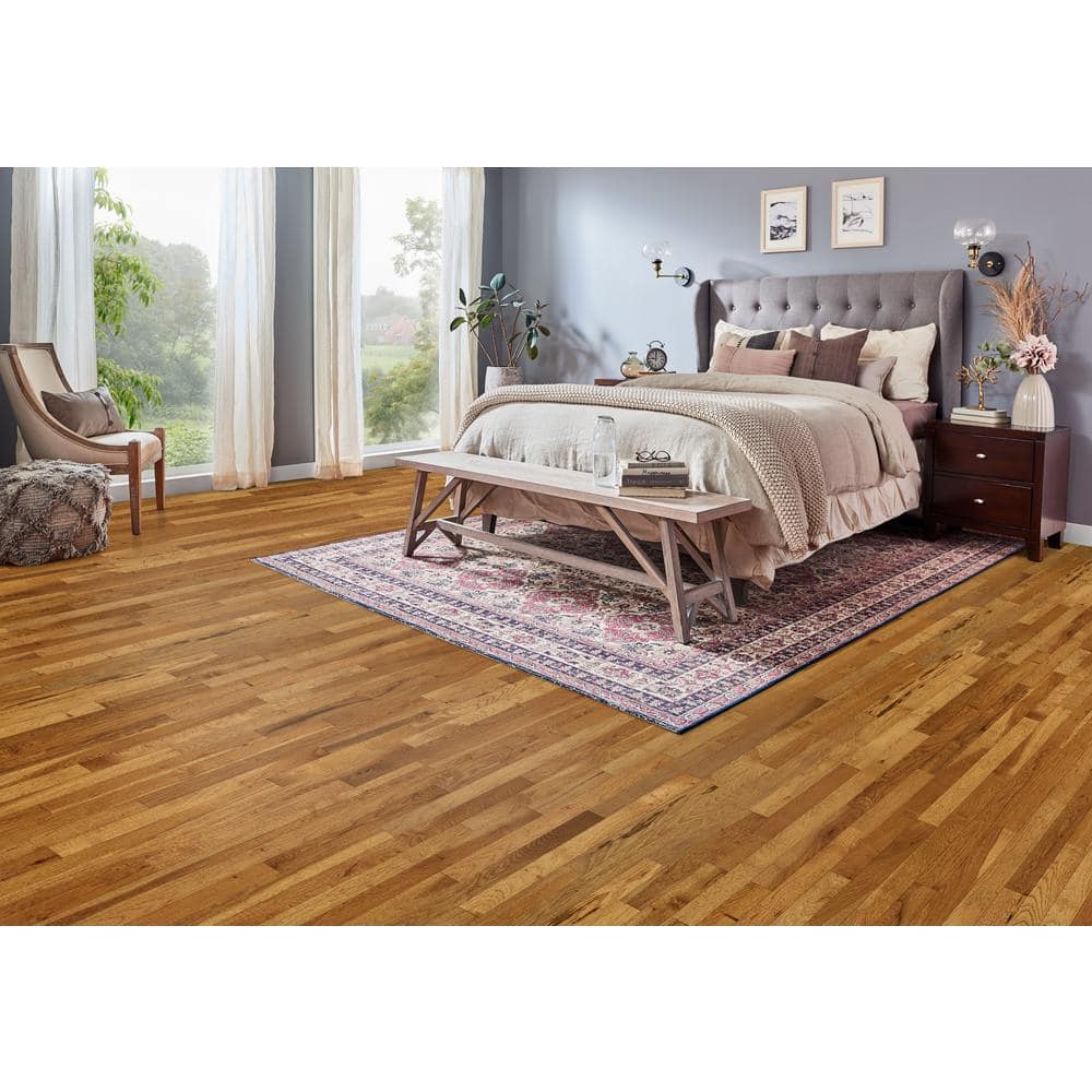 Bruce Plano Marshy Wilds Hickory 3/4 in. T x 2-1/4 in. W Smooth Solid Hardwood Flooring (20 sq.ft./ctn)