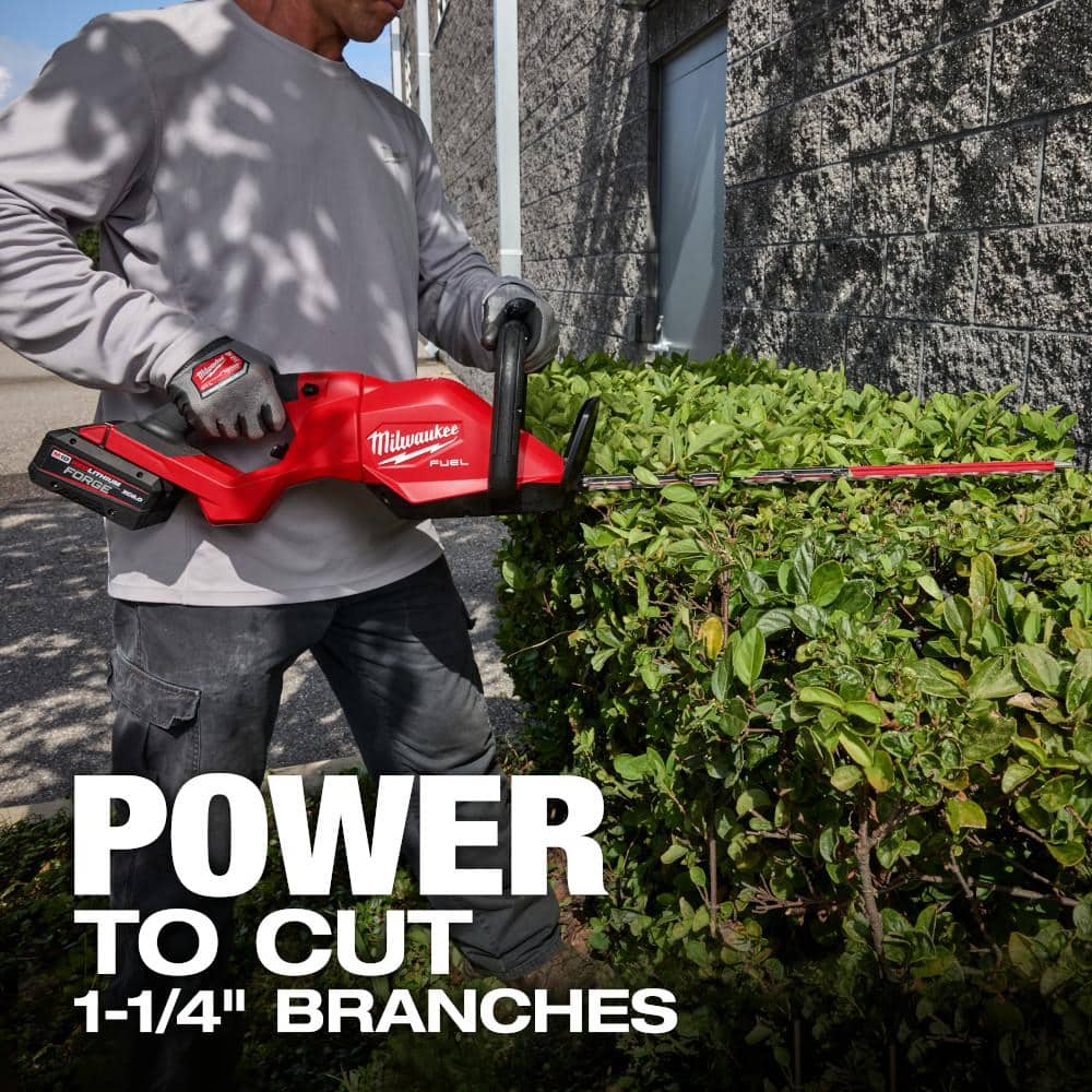 Milwaukee M18 FUEL 30" Cordless Hedge Trimmer Kit with 8.0 Ah Battery and Charger