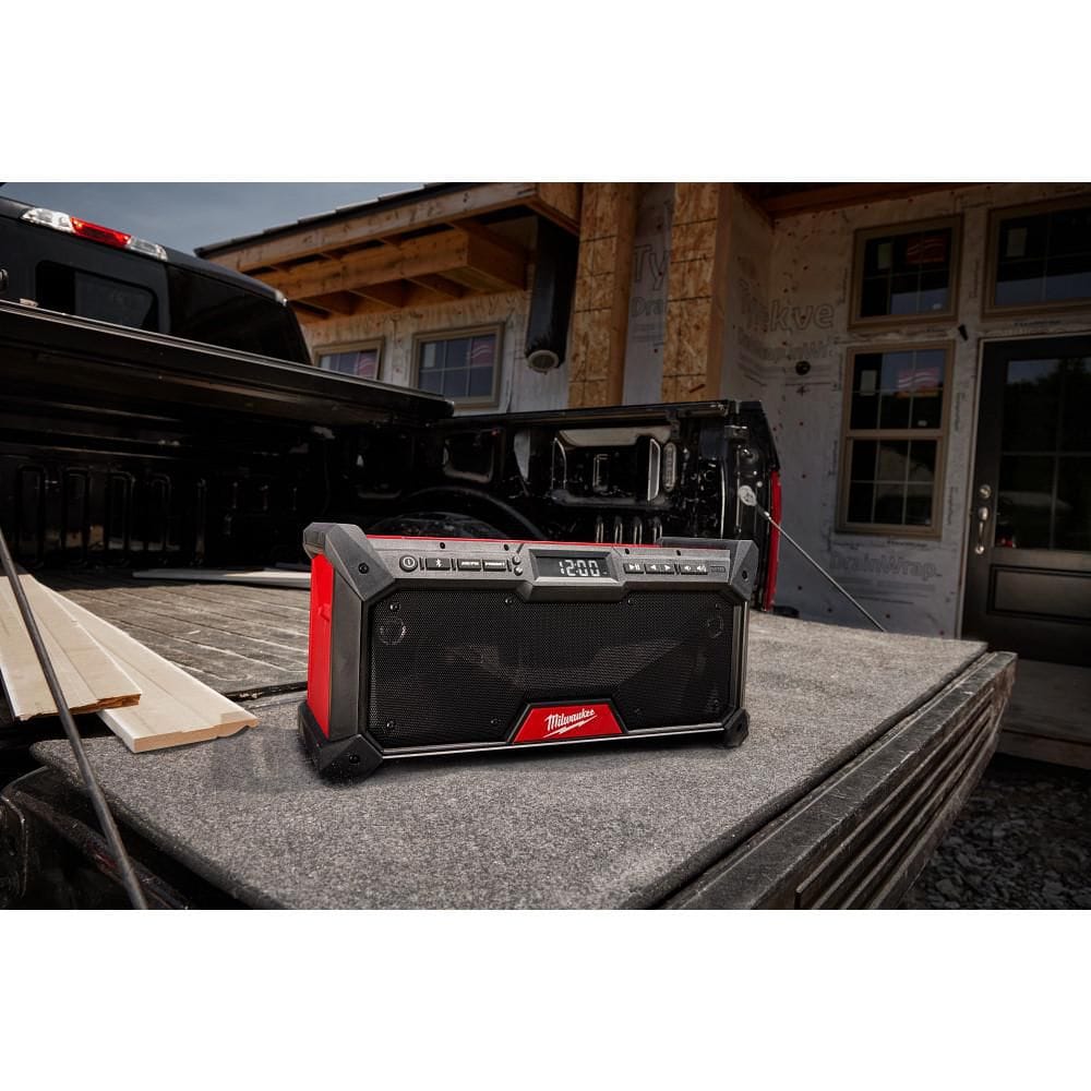 Milwaukee M18 18V Lithium‑Ion Cordless Jobsite Radio, 2952-20