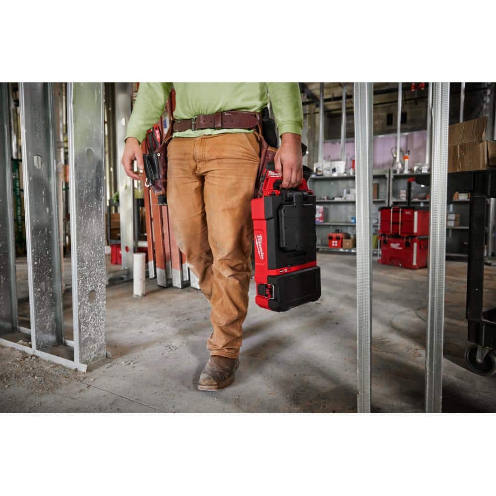 Milwaukee M12 12V Lithium‑Ion Cordless PACKOUT Flood Light with USB Charging & M18 FUEL Hammer Drill/Impact Driver Combo Kit (2‑Tool)