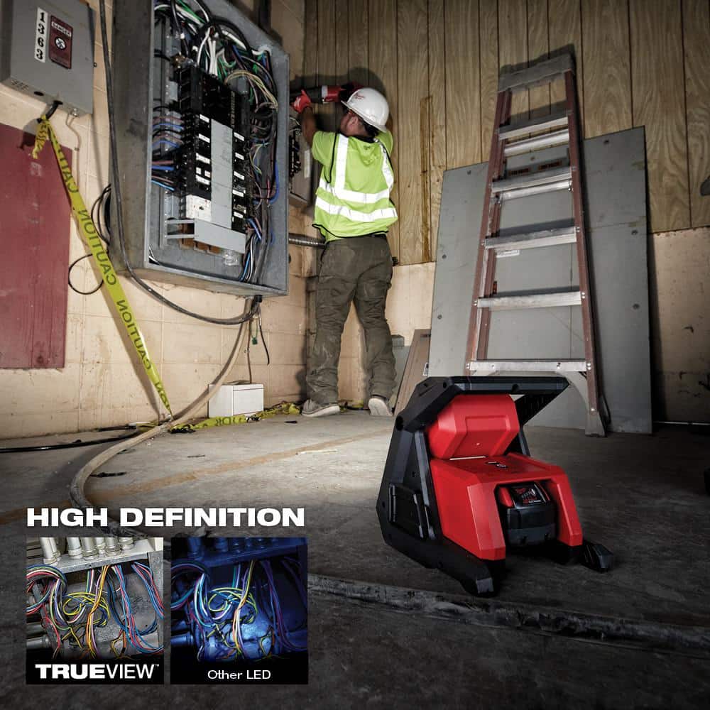 Milwaukee M18 GEN-2 18-Volt Cordless 4000-Lumen ROVER LED AC/DC Flood Light with (1) 2Ah Battery, Model 2366-20/48-11-1820