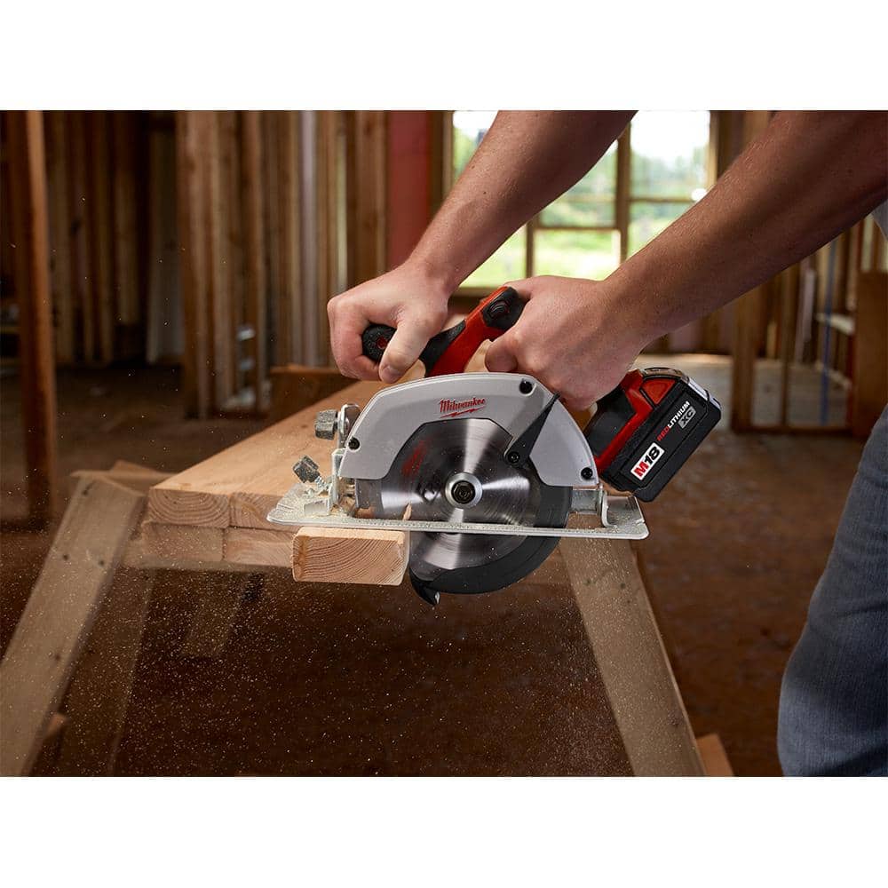 Milwaukee M18 18V Lithium-Ion Cordless Oscillating Multi-Tool with Reciprocating Saw and 6-1/2 in. Circular Saw