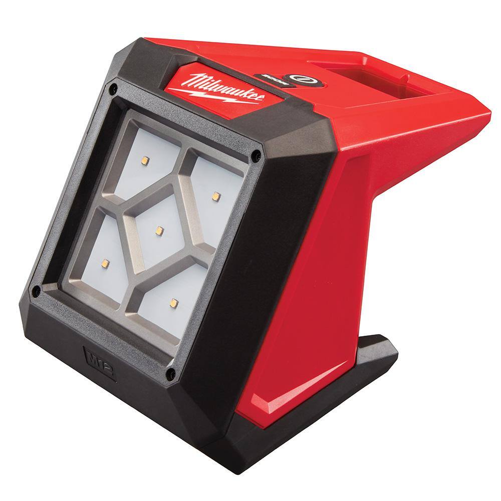 Milwaukee M12 12V Lithium-Ion Cordless PVC Shear Kit with 1000 Lumens M12 Flood Light, 2470-21/2364-20