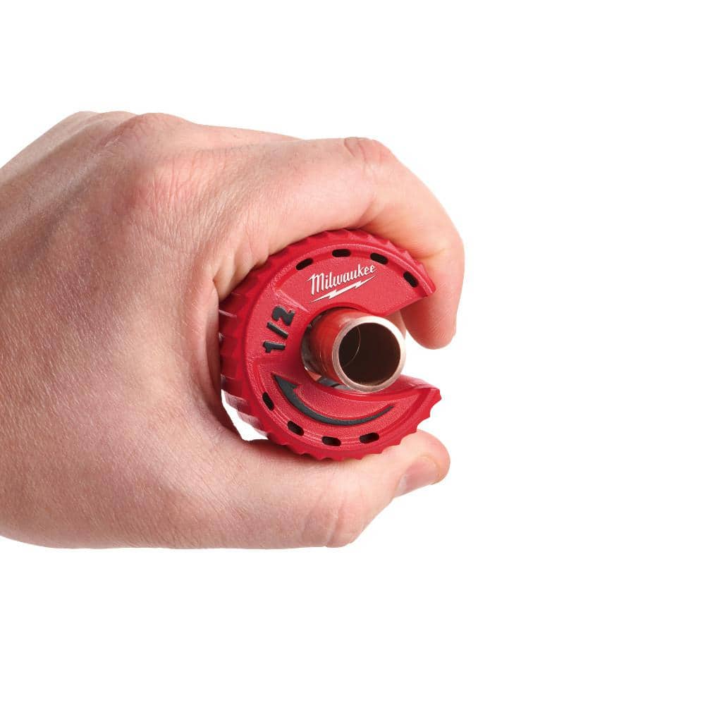 Milwaukee 1/2 in. Close Quarters Tubing Cutter (Model 48-22-4260)