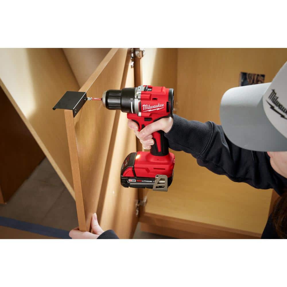 Milwaukee M18 18V Lithium-Ion Brushless Cordless Compact Drill/Driver Kit with 2.0Ah Battery, M18/M12 Charger & 120-Piece Bit Set