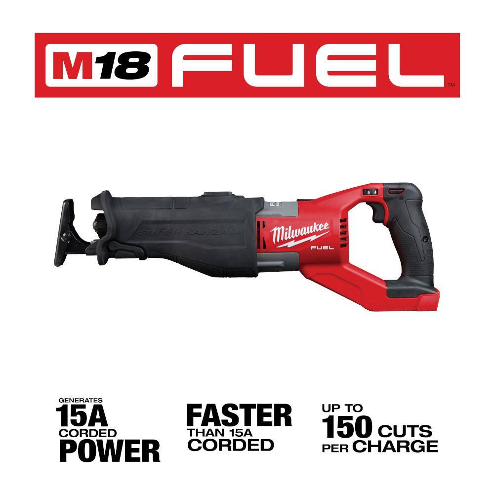 Milwaukee M18 FUEL 18V Lithium-Ion Brushless Cordless Super Sawzall Reciprocating Saw W/6 Gal. Wet/Dry Vac and 8.0Ah Starter Kit