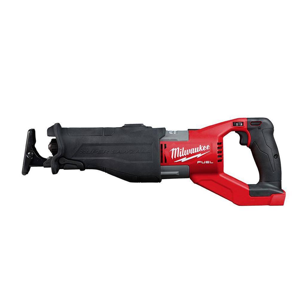 Milwaukee M18 FUEL 18V Lithium-Ion Brushless Cordless Super Sawzall Reciprocating Saw W/6 Gal. Wet/Dry Vac and 8.0Ah Starter Kit