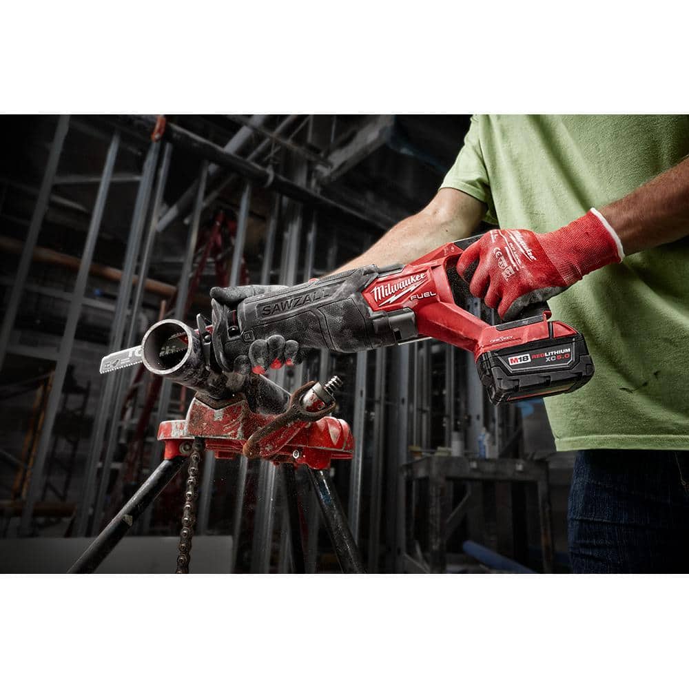Milwaukee M18 FUEL ONE-KEY 18V Lithium-Ion Brushless Cordless SAWZALL Reciprocating Saw, Tool-Only (Model 2822-20)