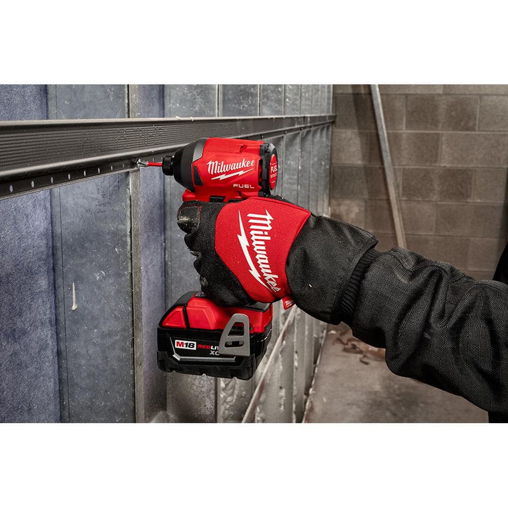 Milwaukee X-Large Winter Performance Work Gloves, Waterproof, SMARTSWIPE Knuckle, 60g Insulation