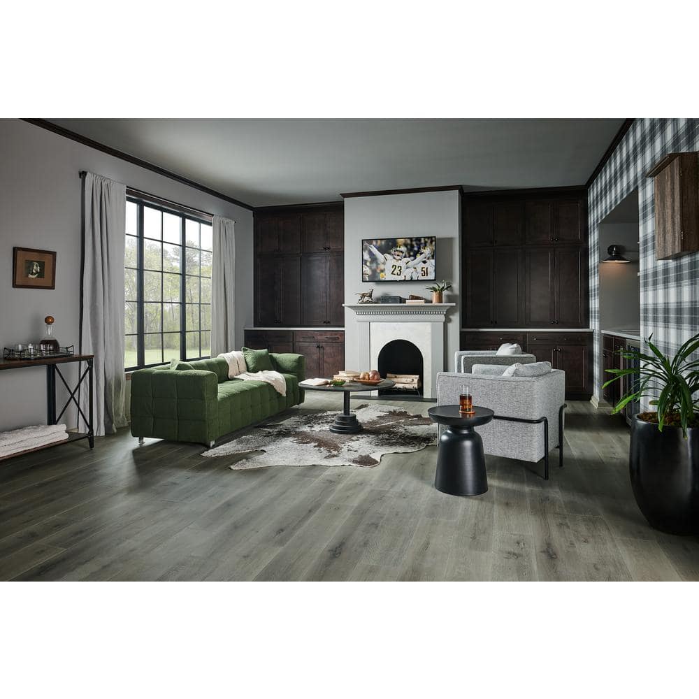 Pergo Outlast+ Montage Grey Oak 12 mm T x 7.4 in. W Waterproof Laminate Wood Flooring (19.63 sqft/case)
