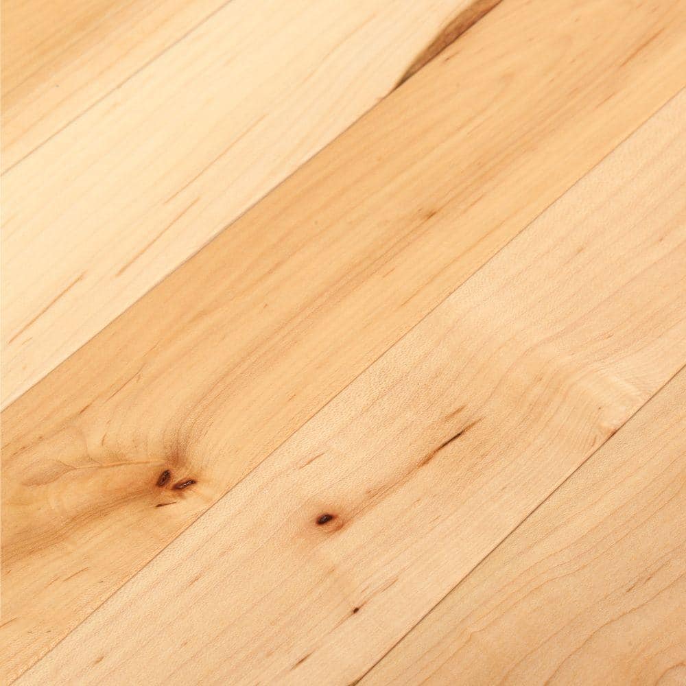 Bruce Plano Natural Maple 3/4 in. T x 2-1/4 in. W Smooth Solid Hardwood Flooring (20 sq.ft./ctn)