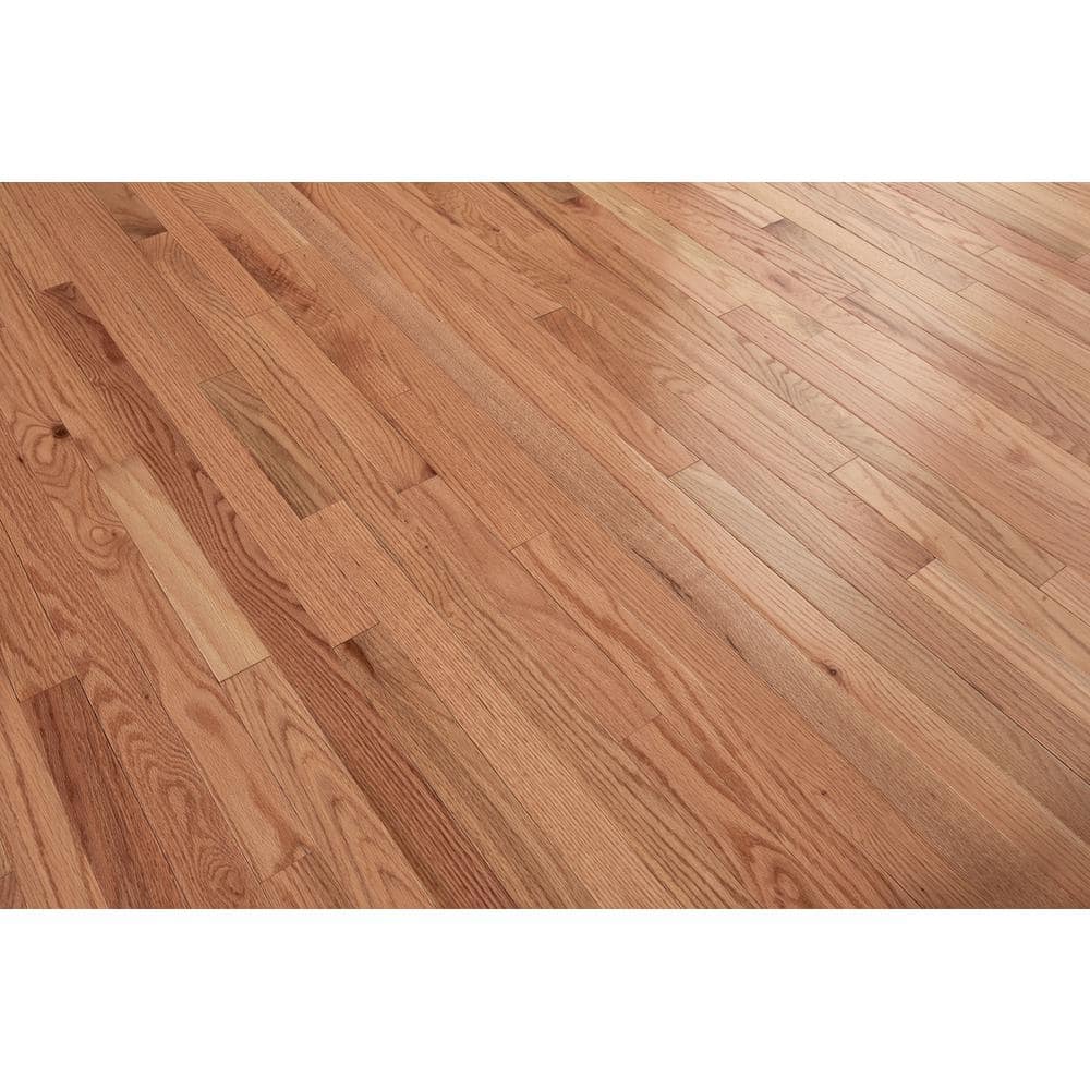 Bruce American Originals Natural Red Oak 3/4in. T x 2-1/4 in. W Smooth Solid Hardwood Flooring (20 sq.ft./ctn)