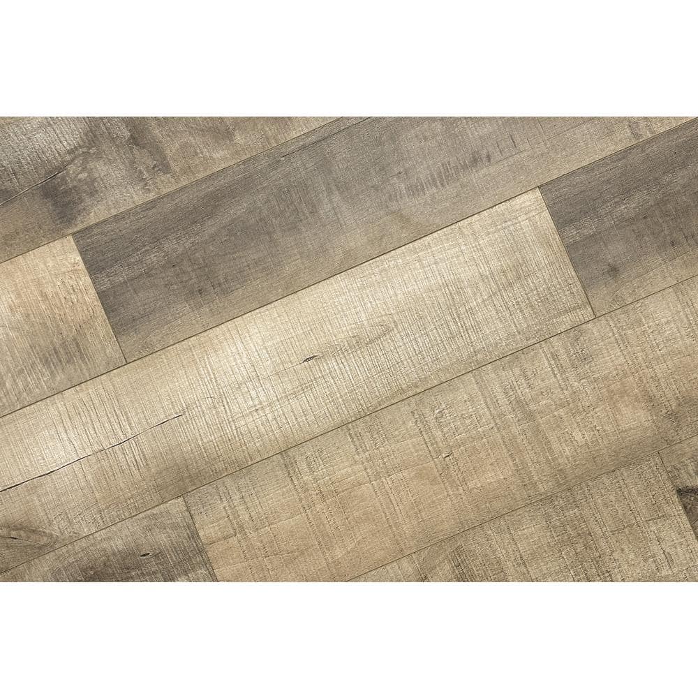 Montserrat Summa Natural Chestnut 14 mm T x 7.75 in. W HDF Waterproof AC5 Click Lock Laminate Wood Flooring (23.09 sq. ft./case)