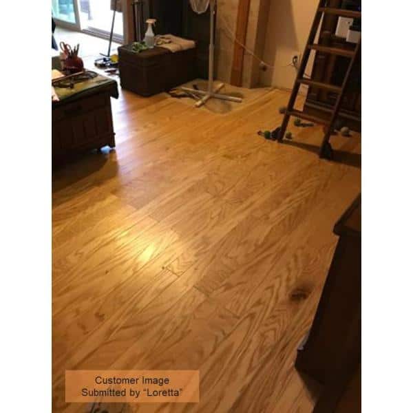 Shaw Bradford 3 Natural Red Oak 3/8 in. T X 3.25 in. W Tongue and Groove Engineered Hardwood Flooring (23.76 sq.ft./case)