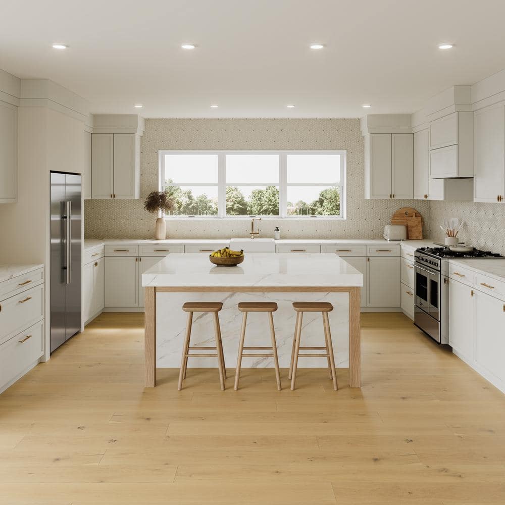 Bedrosians Bordeaux French Oak in Naturale 9/16 in. T x 7.5 in. W Click-Lock Engineered Hardwood Flooring (23.32 sq. ft./CTN)
