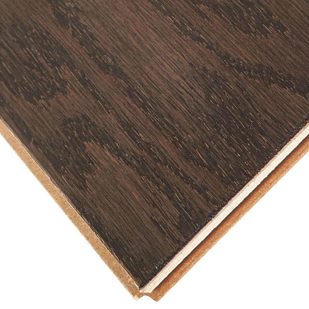 Shaw Bradford 3 Nutmeg Red Oak 3/8 in. T X 3.25 in. W Tongue and Groove Engineered Hardwood Flooring (23.76 sq.ft./case)