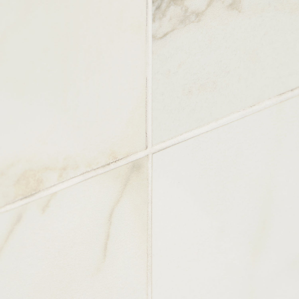 Versilia Calacatta Oro Polished Porcelain Tile 32x32 - Lux Tile