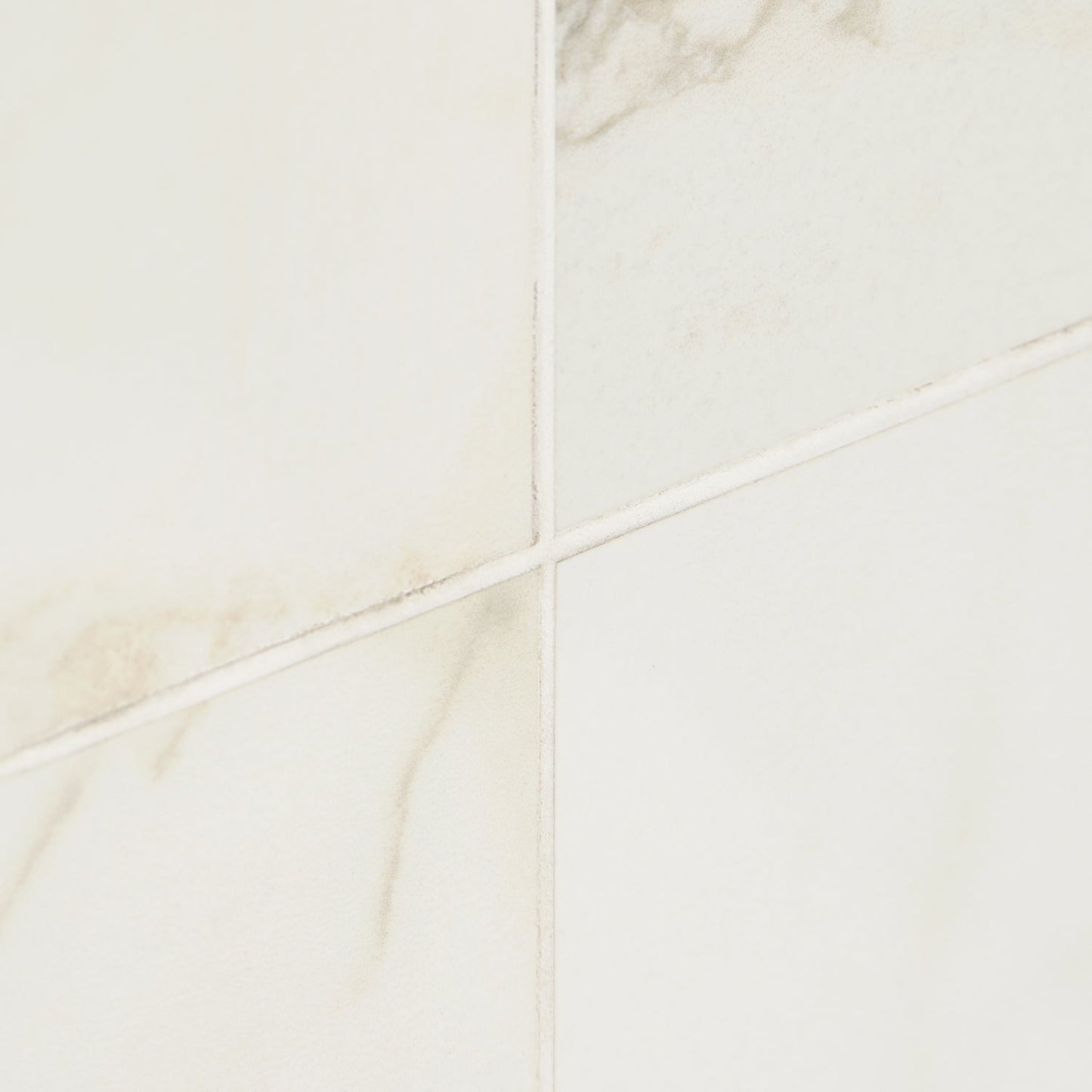 Versilia Calacatta Oro Polished Porcelain Tile 32x32 - Lux Tile