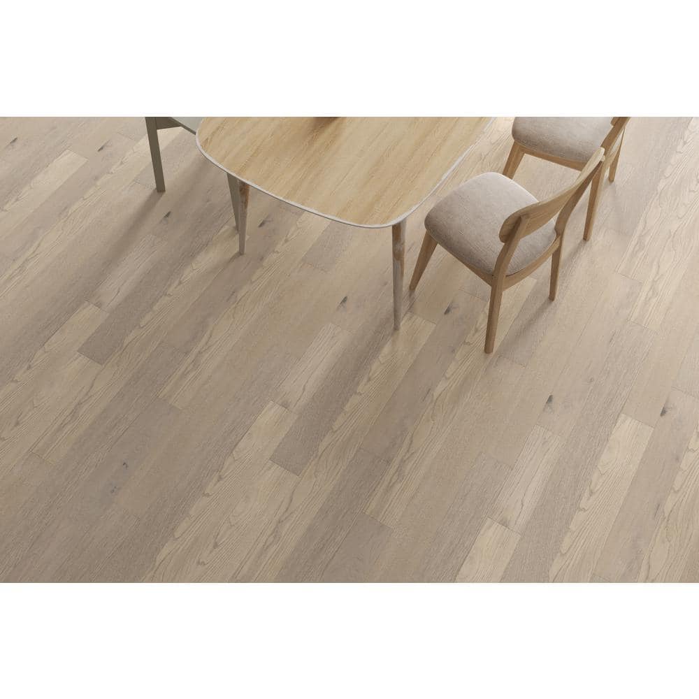 ACQUA FLOORS Parker Oak 1/4 in. T x 5 in. W Click Lock Wire Brushed Engineered Hardwood Flooring (16.68 sq.ft./case)
