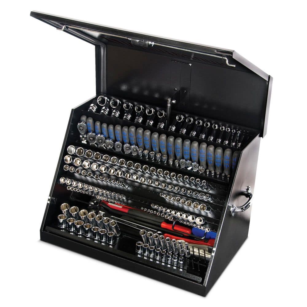 Montezuma 31 in. W x 20 in. D Portable Triangle Top Tool Chest for Sockets, Wrenches and Screwdrivers in Black Powder Coat