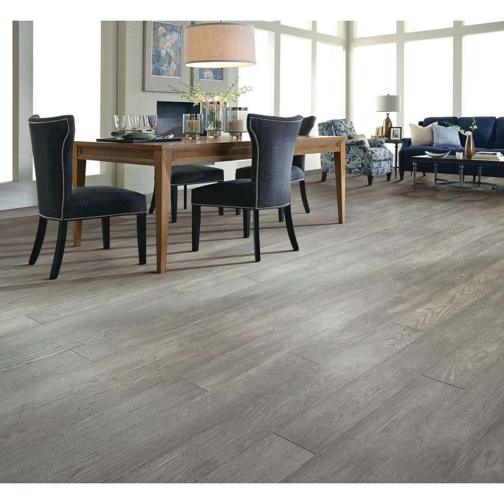 Shaw Plainview Quartz White Oak 3/8 in. T X 5 in. W Tongue and Groove Engineered Hardwood Flooring (29.53 sq.ft./case)