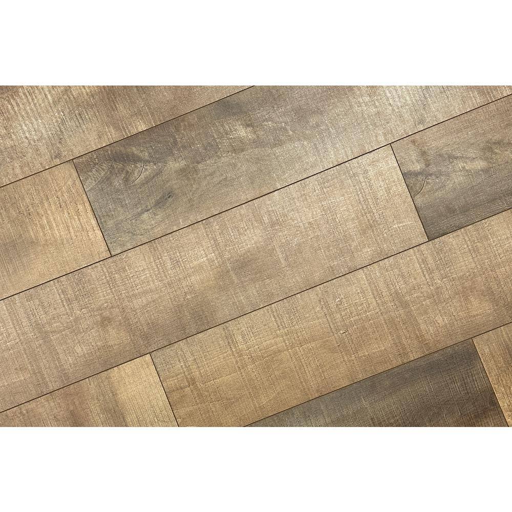Montserrat Summa Refined Brass 14 mm T x 7.75 in. W HDF Waterproof AC5 Click Lock Laminate Wood Flooring (23.09 sq. ft./case)