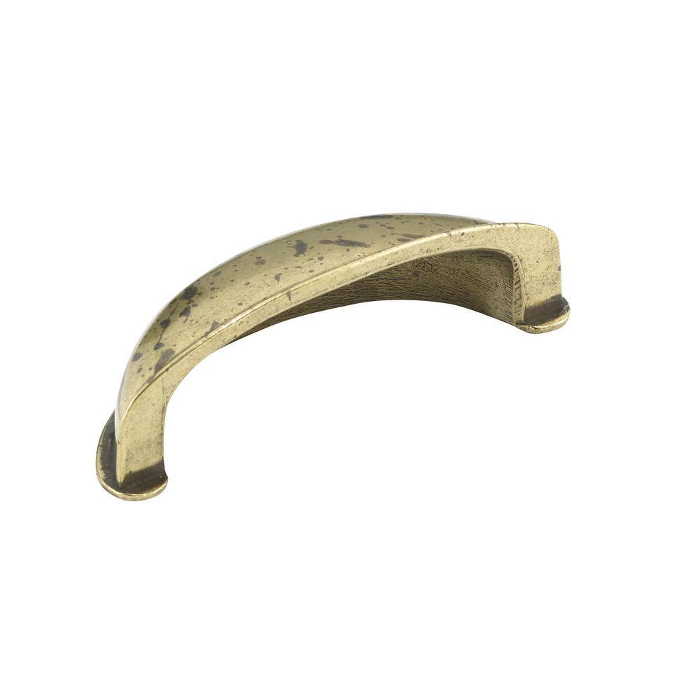 Richelieu 2-1/2 in. (64 mm) Center-to-Center Oxidized Brass Traditional Cup Pull