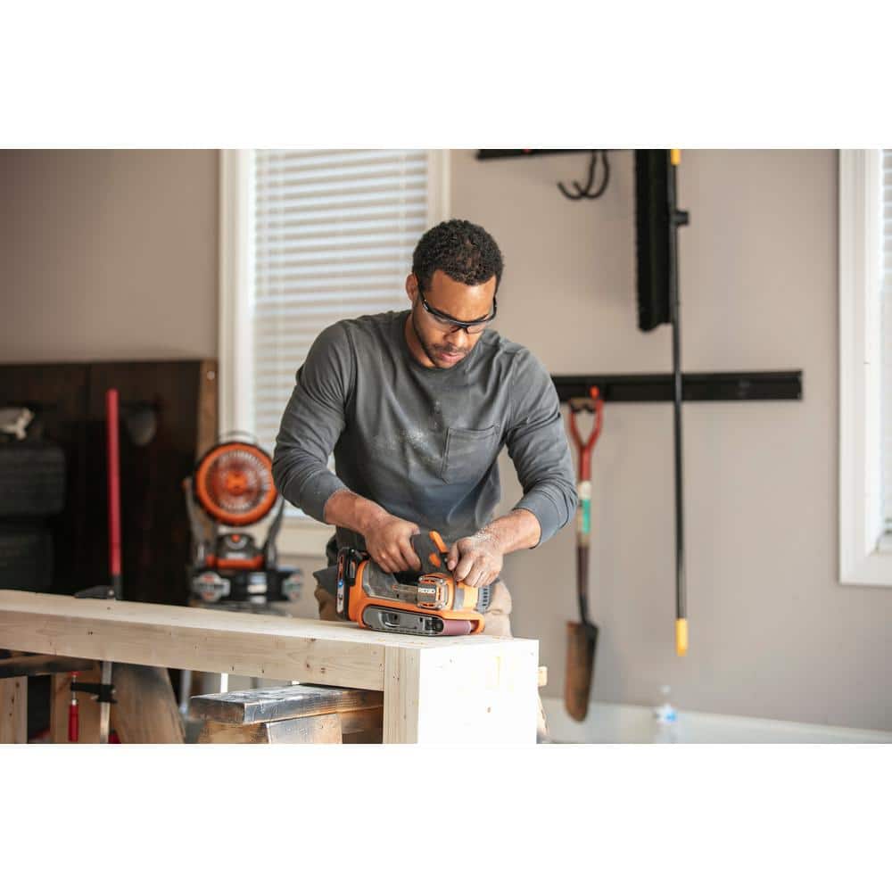 RIDGID 18V Brushless Cordless 3 in. x 18 in. Belt Sander Kit with (1) 2.0 Ah Battery and Charger