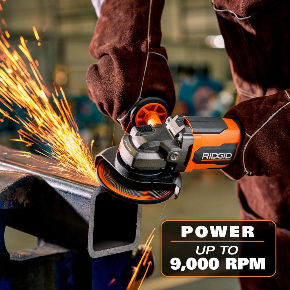 RIDGID 18V MAX Output Starter Kit with (2) 4.0 Ah MAX Output Batteries and Charger with FREE 18V Subcompact Low Profile Sander