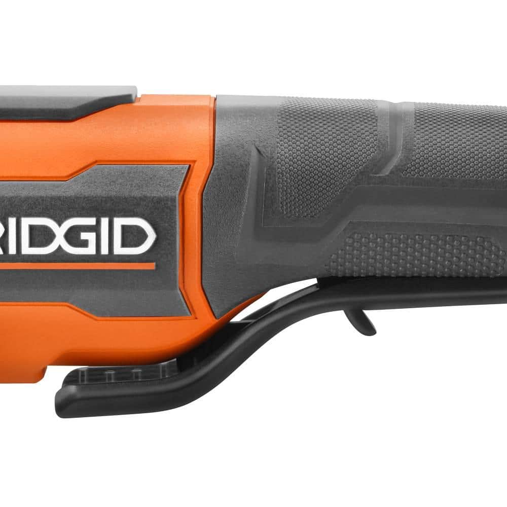 RIDGID 18V MAX Output Starter Kit with (2) 4.0 Ah MAX Output Batteries and Charger with FREE 18V Subcompact Low Profile Sander