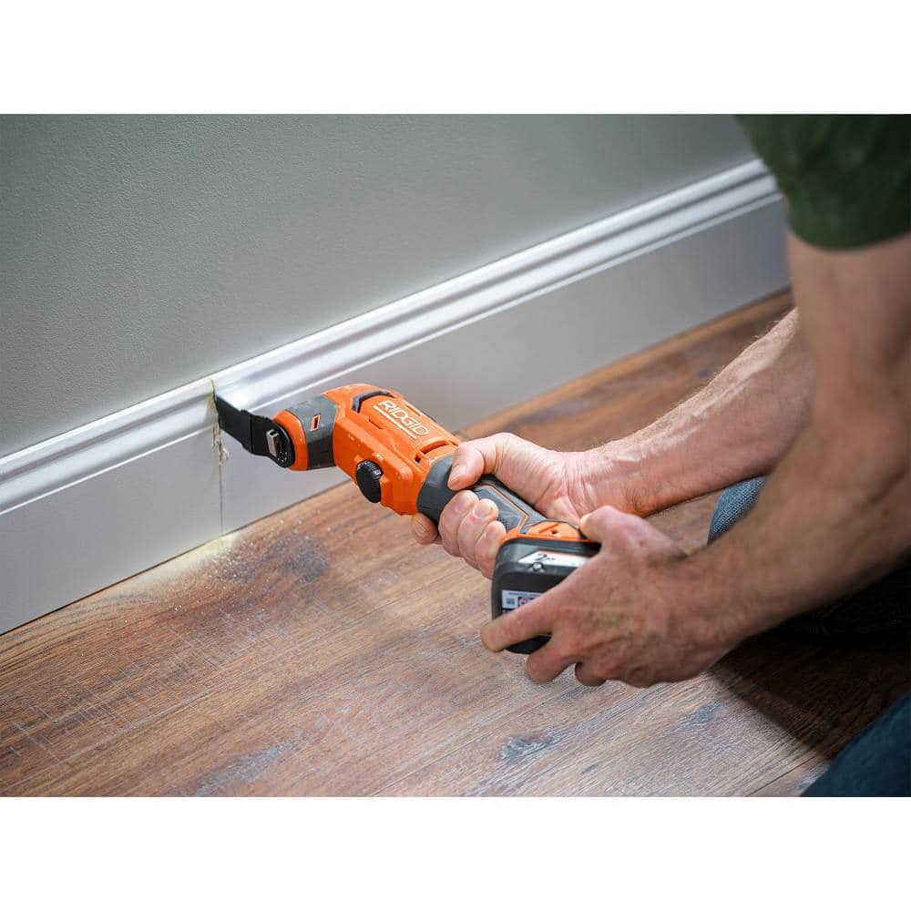 RIDGID 18V MAX Output Starter Kit with (2) 4.0 Ah MAX Output Batteries and Charger with FREE 18V Brushless Multi-Tool