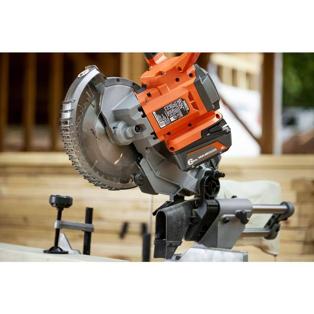 RIDGID 18V 2.0 Ah, 4.0 Ah, 6.0 Ah Lithium-Ion Battery and Charger Starter Kit