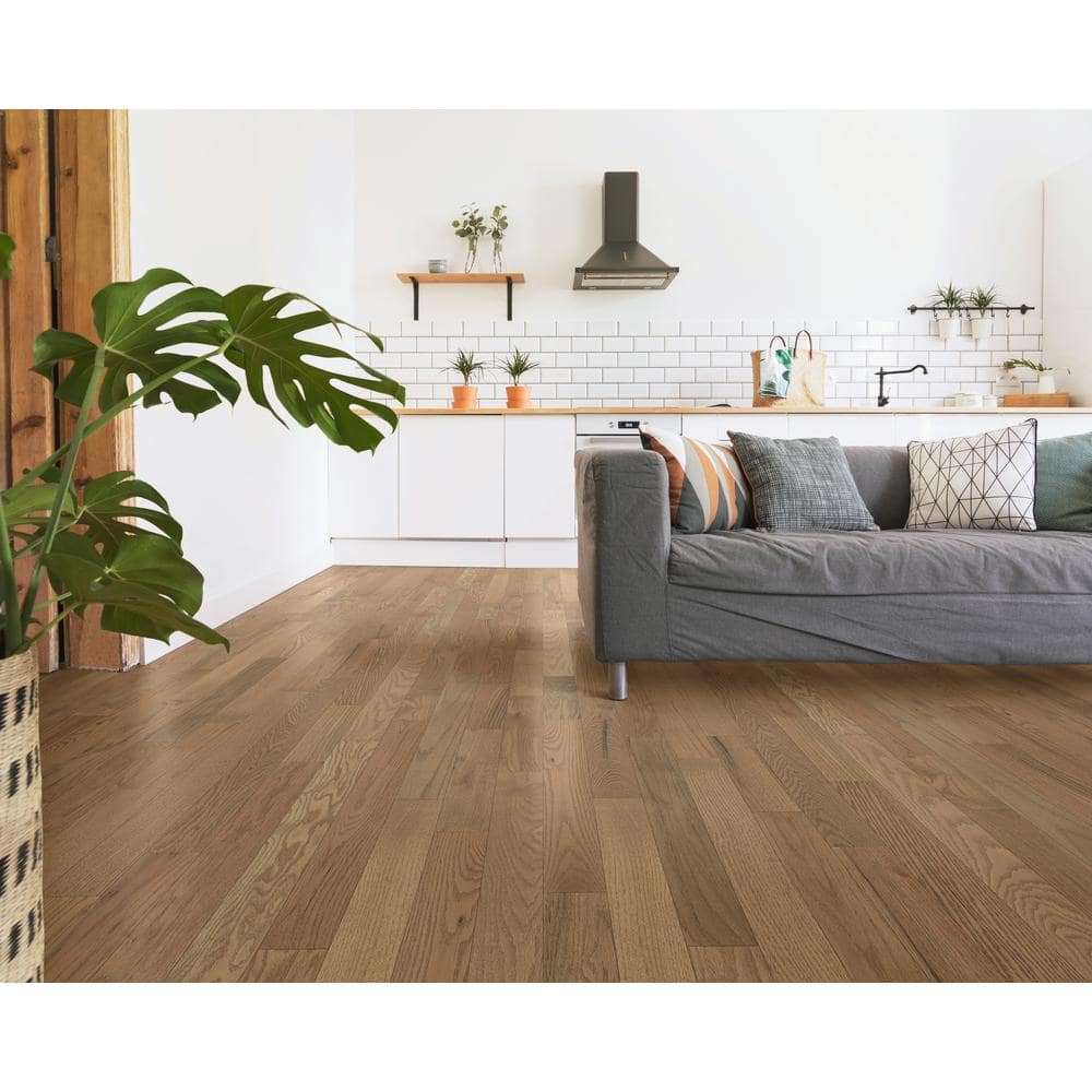 Blue Ridge Hardwood Flooring Northern Coast Rock Cliffs Oak 3/4 in. T x 5 in. W Smooth Solid Hardwood Flooring (20 sq.ft./case)