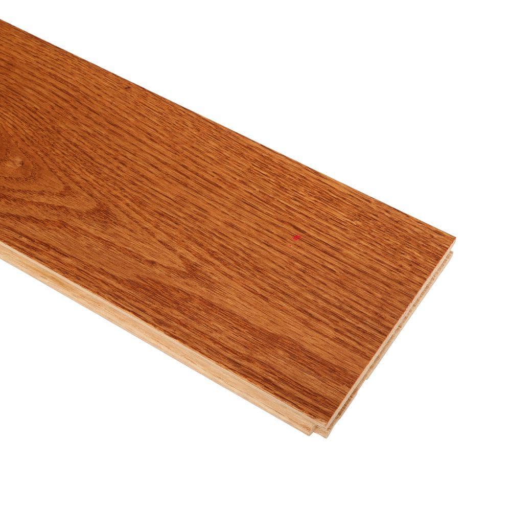 Bruce American Home Gunstock Oak 3/4 in. T x 5 in. W Smooth Solid Hardwood Flooring (23.5 sq.ft./ctn)