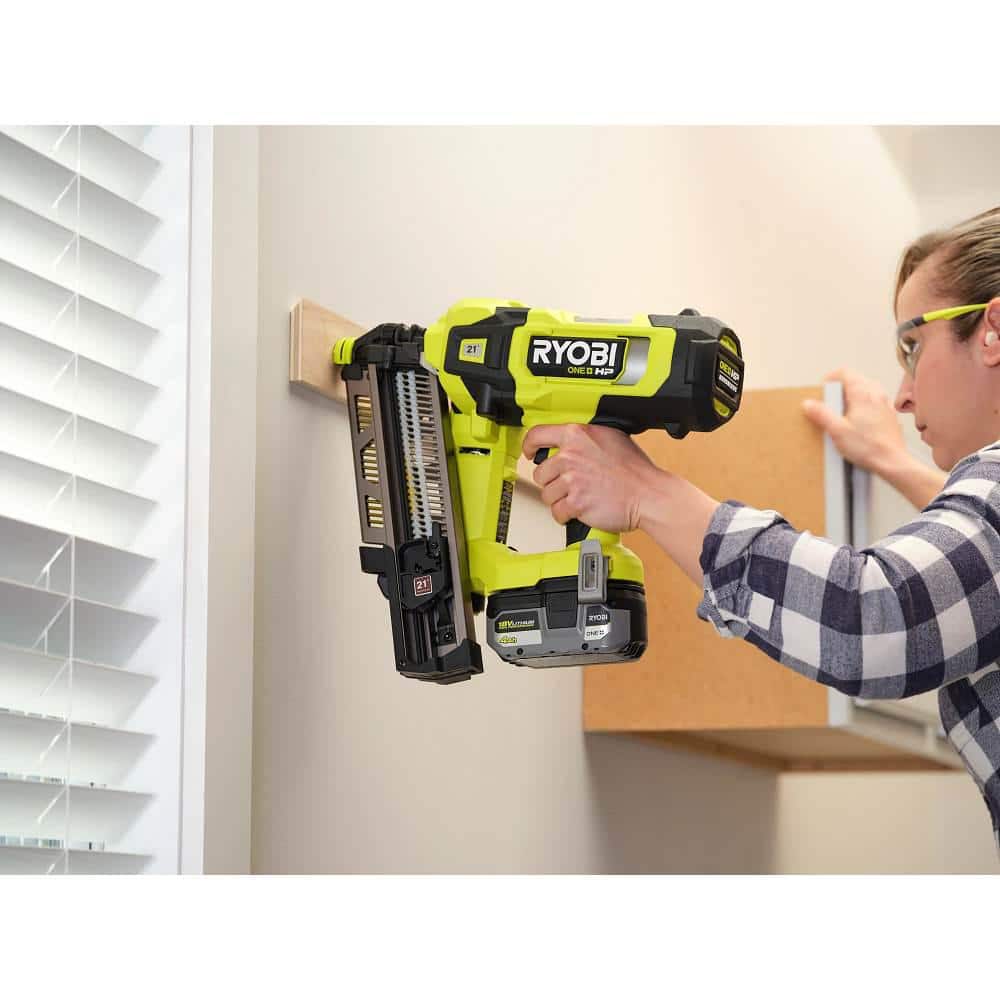 RYOBI ONE+ HP Brushless Cordless 21° Framing Nailer Kit with 4.0 Ah HIGH PERFORMANCE Battery and Charger